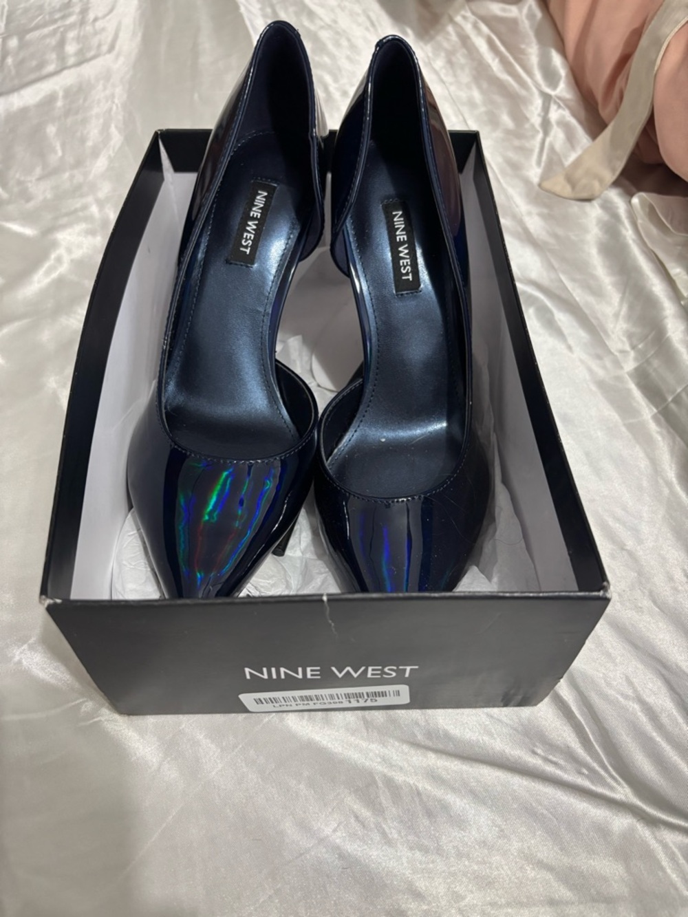 Nine West Black Patent Iridescent Pointed Toe Pumps